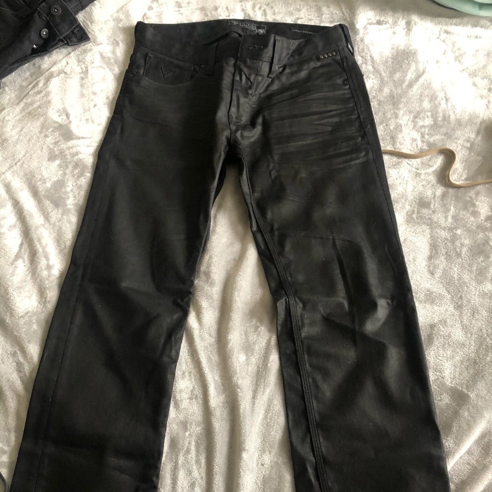 Men’s guess jeans
